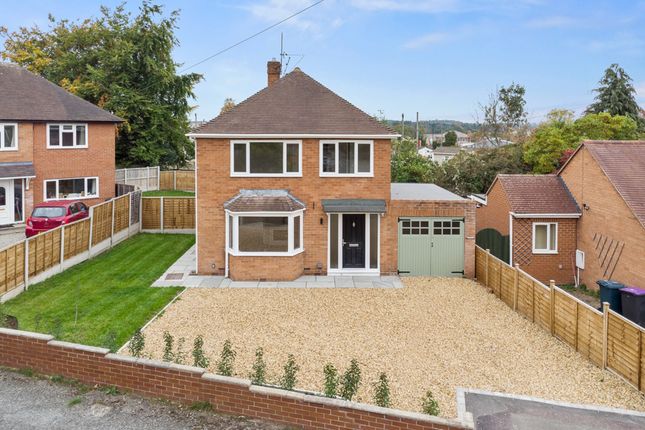 3 bed detached house