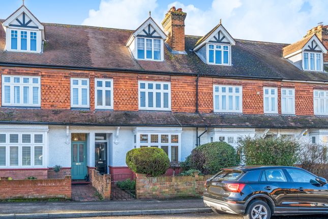 Thames Street, Weybridge, KT13 5 bed terraced house for sale