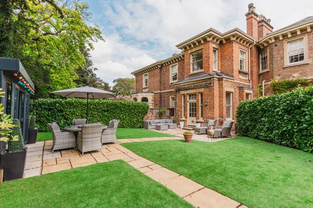 Burton Road, Melton Mowbray, LE13 3 bed terraced house for sale