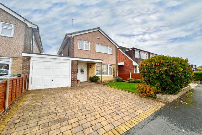 3 bed link detached house