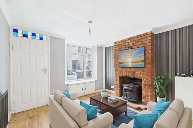 2 bed terraced house