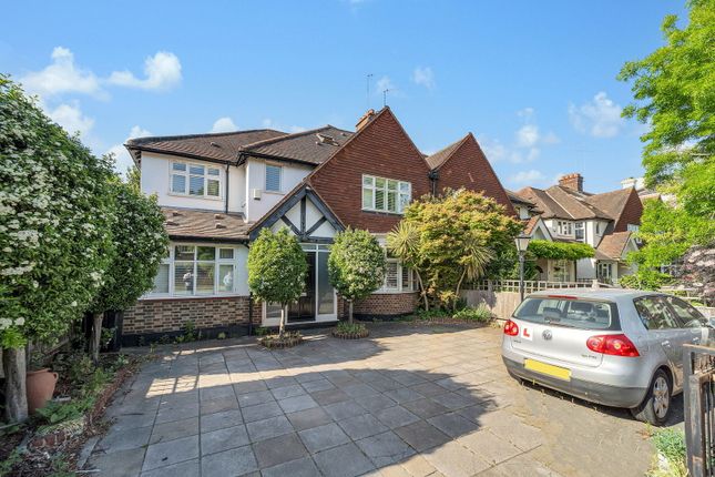 5 bed semi-detached house