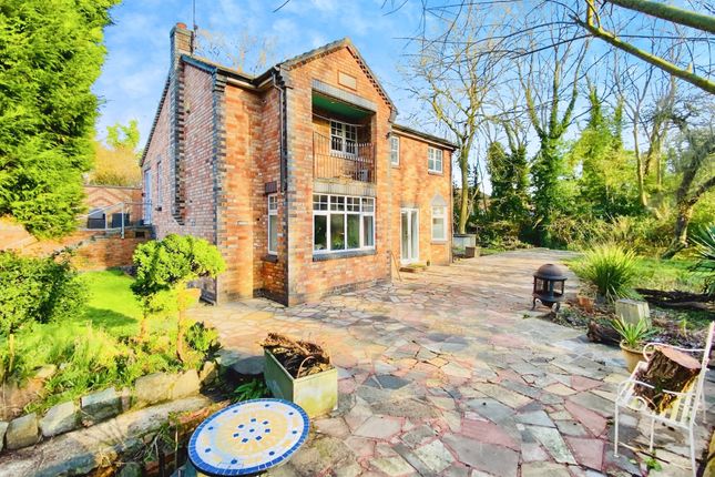 Dunstall Avenue, Leicester, LE3 3 bed detached house for sale