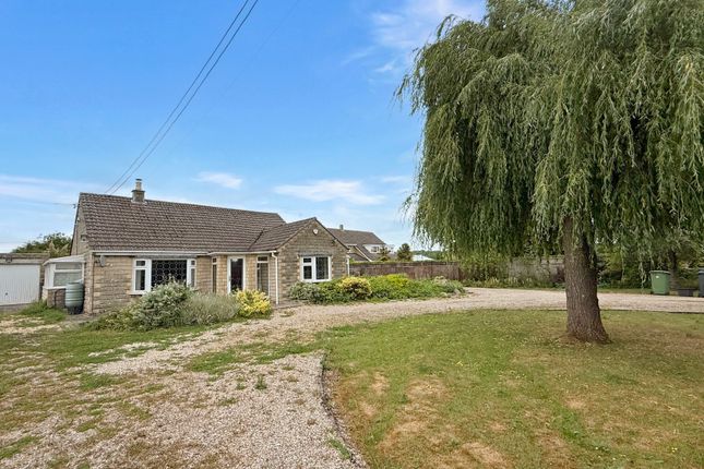 Yarnbrook, Trowbridge 3 bed detached bungalow for sale