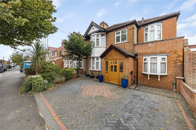 Northumberland Avenue, Isleworth 4 bed semi