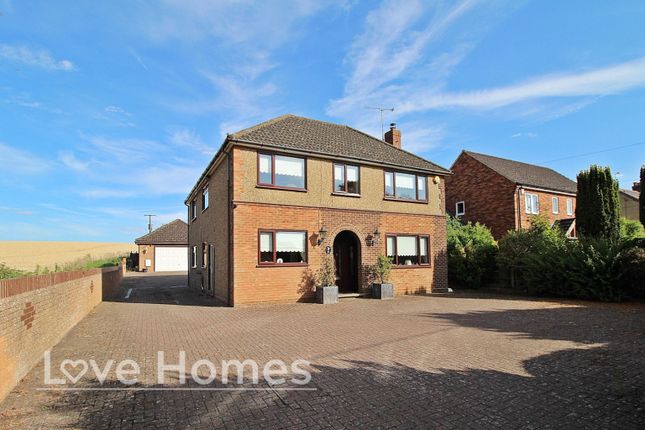Westoning Road, Greenfield 5 bed detached house for sale