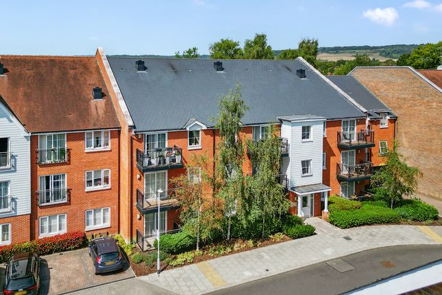 Mere Road, Sevenoaks, TN14 2 bed apartment for sale