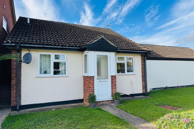 2 bedroom semi-detached bungalow for sale