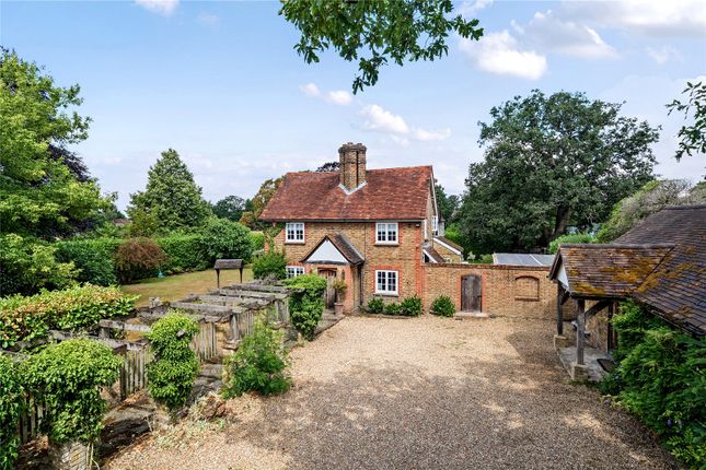 Watchetts Drive, Surrey GU15 5 bed detached house for sale