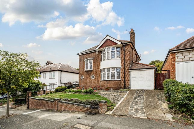 Rydal Drive, Bexleyheath, Kent 3 bed detached house for sale