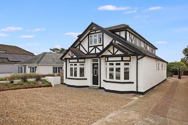 Swain Road, Wigmore 5 bed chalet for sale