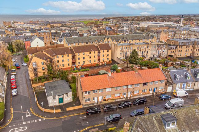 Market Street, Musselburgh, EH21 2 bed terraced house for sale