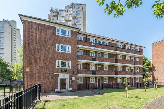 3 bedroom flat for sale