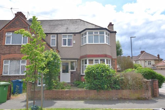 Woodberry Avenue, North Harrow 3 bed semi