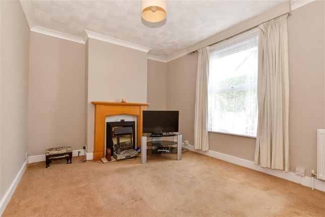 North Street, Sandown, Isle of Wight 2 bed semi