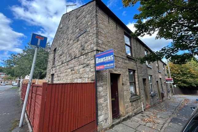 Mottram Moor, Hyde SK14 2 bed end of terrace house for sale