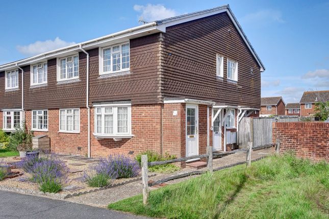 2 bedroom maisonette for sale