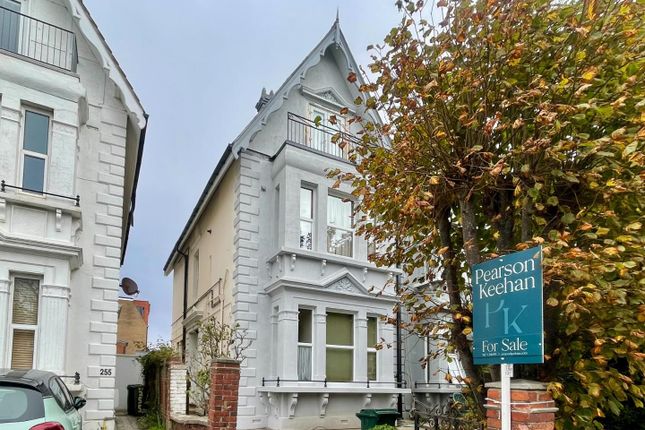 New Church Road, Hove 3 bed maisonette for sale