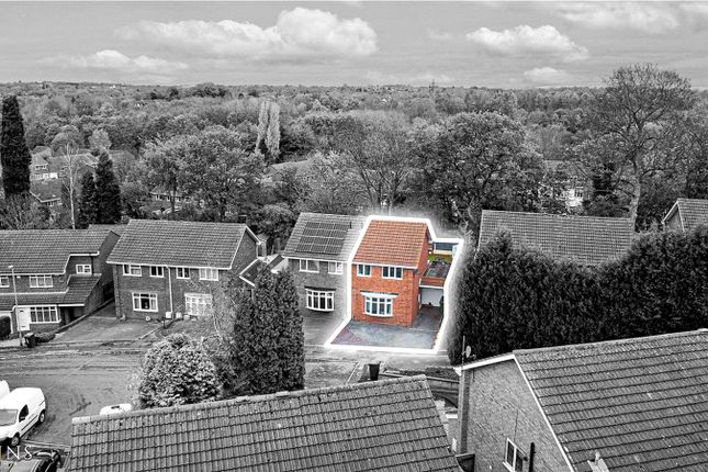 3 bed semi-detached house