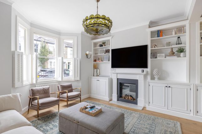 Sherbrooke Road, London, SW6 3 bed terraced house for sale
