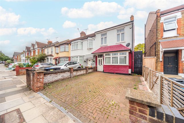 Warwick Road, London, N11 4 bed end of terrace house for sale