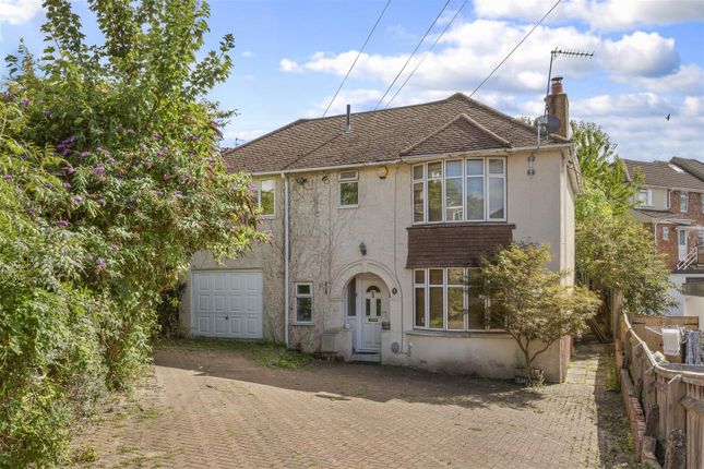 Hillview Road, High Wycombe HP13 4 bed detached house for sale