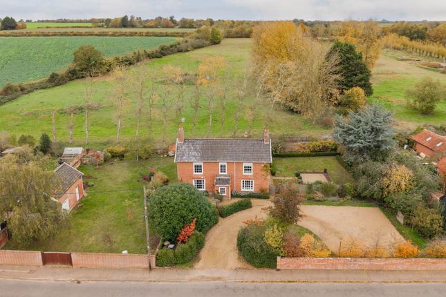 High Road, Harleston IP20 4 bed detached house for sale