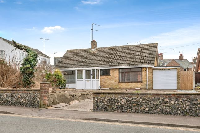 2 bed detached bungalow