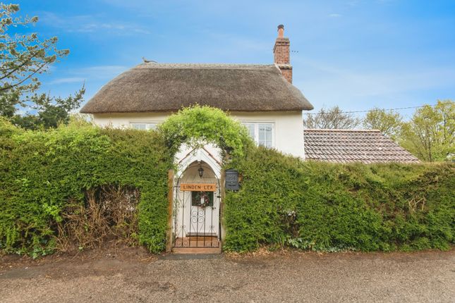 2 bedroom detached house for sale