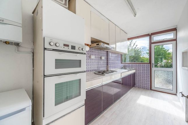 Charmian Avenue, Stanmore, HA7 3 bed semi