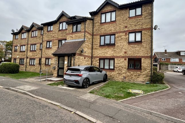 Howard Close, Waltham Abbey Studio for sale