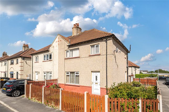 Carlisle Grove, Pudsey, West Yorkshire 3 bed semi