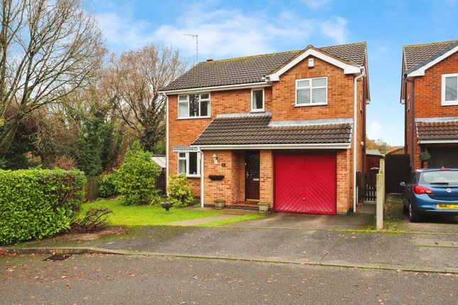 4 bed detached house