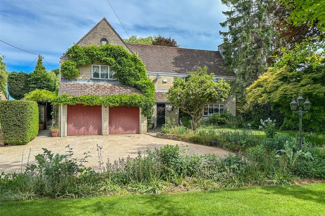 St. Johns Way, Charlton 5 bed detached house for sale