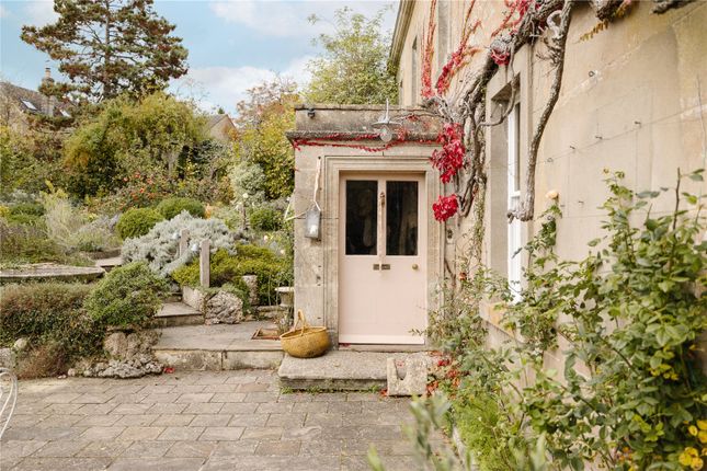 Commercial Road, Chalford Hill... 4 bed detached house for sale