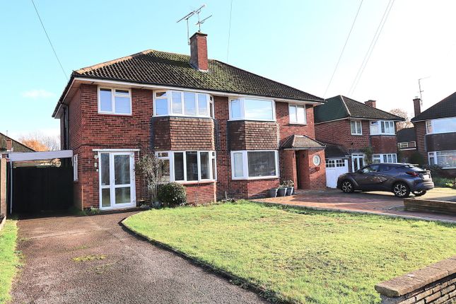 Riverside Close, Farnborough GU14 3 bed semi