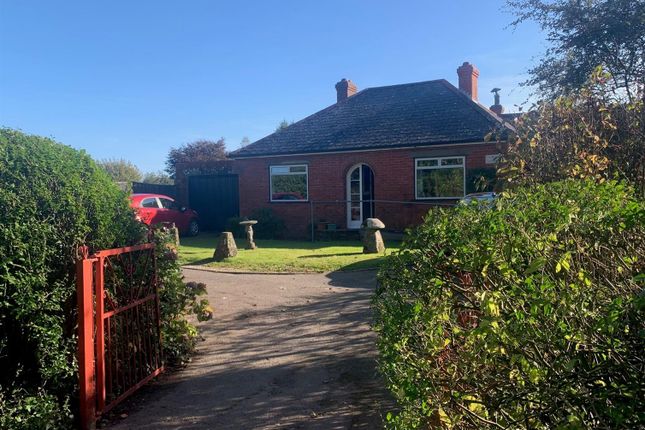 3 bedroom detached bungalow for sale