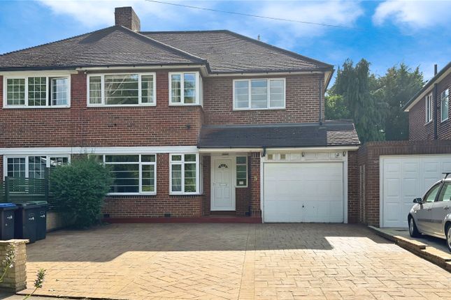 5 bedroom semi-detached house for sale