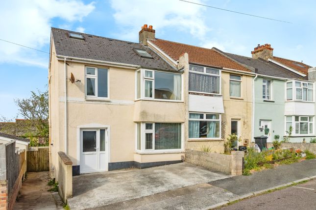 4 bedroom end of terrace house for sale