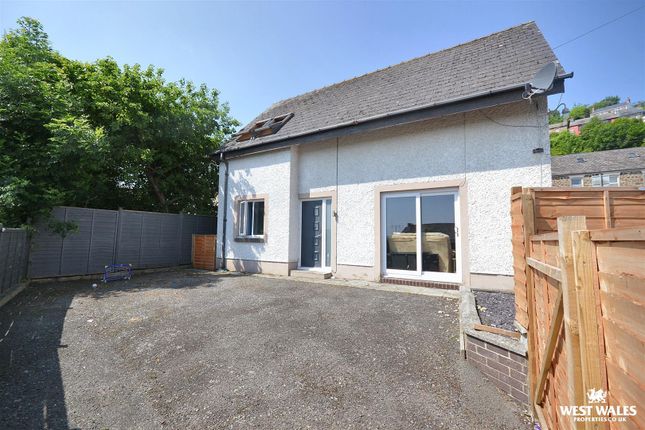 Feidr Fawr, St. Dogmaels, Cardigan 3 bed detached house for sale