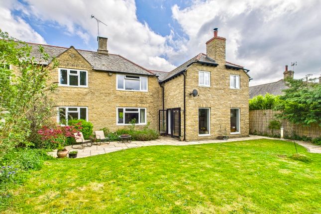 5 bed semi-detached house