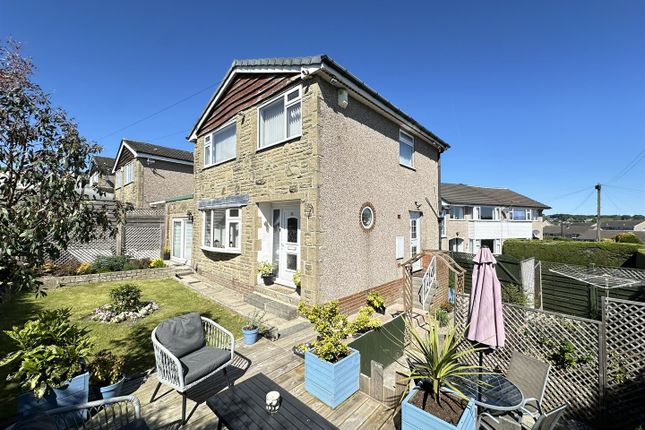 4 bedroom link detached house for sale