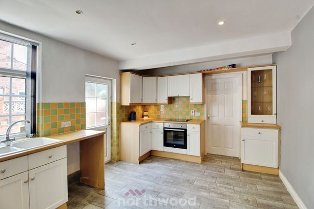 Mansfield Crescent, Doncaster DN3 3 bed terraced house for sale