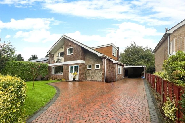Berry Hedge Lane, Staffordshire DE15 4 bed detached house for sale