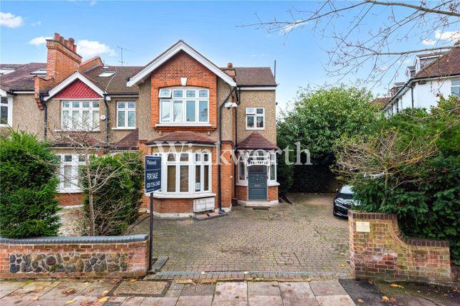 Old Park Road, London, N13 6 bed end of terrace house for sale