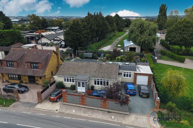 3 bedroom detached bungalow for sale