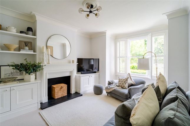 Rastell Avenue, London, SW2 3 bed ground floor flat for sale