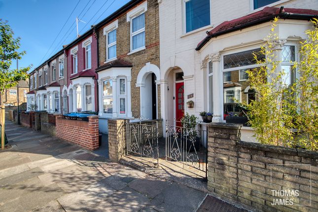 Hinton Road, London, N18 3 bed end of terrace house for sale
