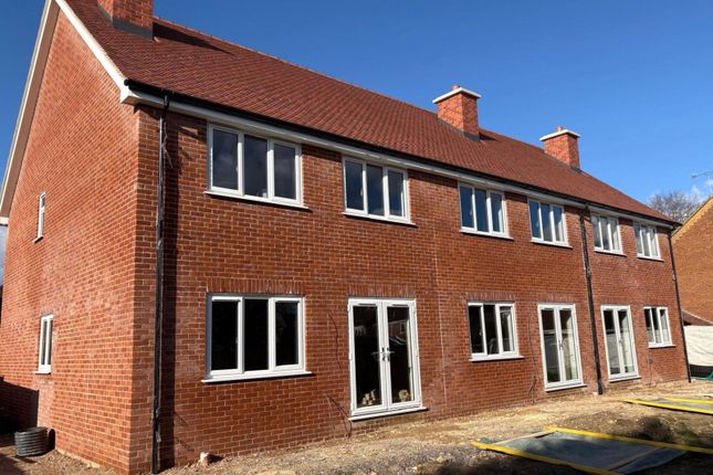 Shipton Bellinger SP9 3 bed terraced house for sale