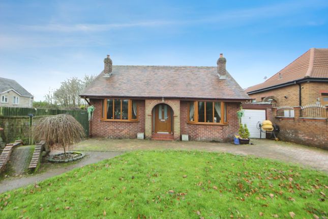 Green Lane, Hyde SK14 3 bed bungalow for sale